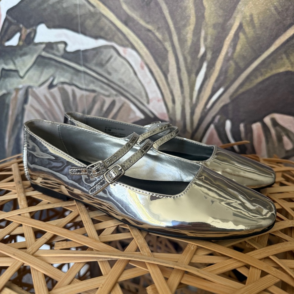 Steve Madden Alisah Silver Foil Flat Shoes metallic Mary Jane ballet flats - Picture 4 of 8